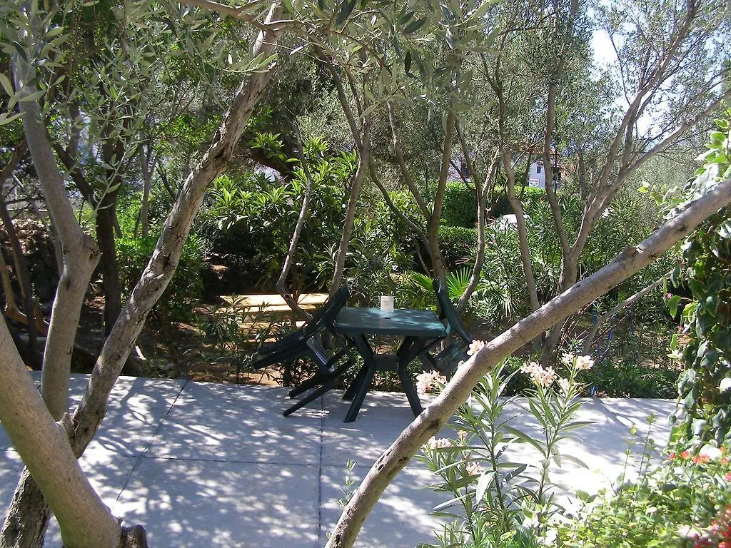 קרק Apartments Dunoti קרואטיה