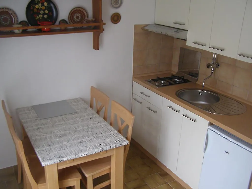 קרק Apartments Dunoti קרואטיה